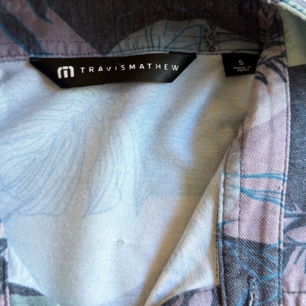 Travis Mathew Men's Featherweight Summer Polo S Total Eclipse Performance Golf - Picture 3 of 8